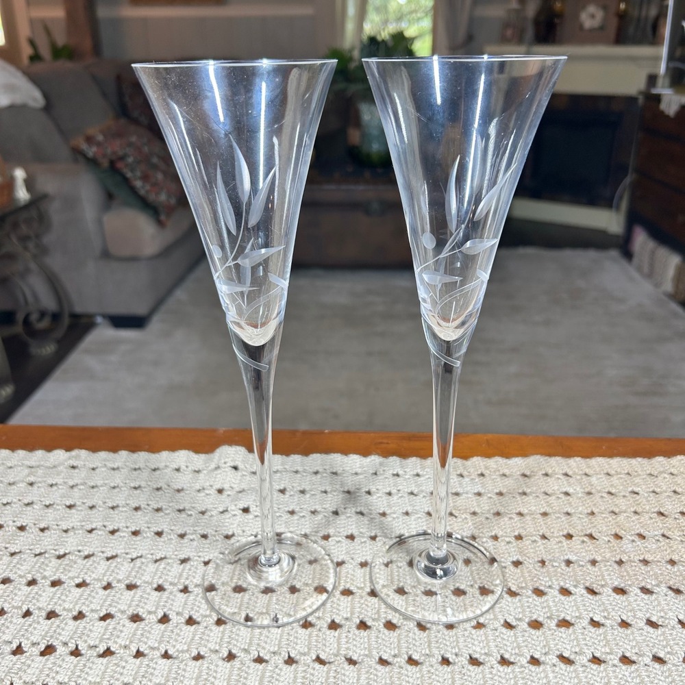 Lenox Eternal Leaf Crystal Champagne Flutes Set of 2 Etched Stemware Clear